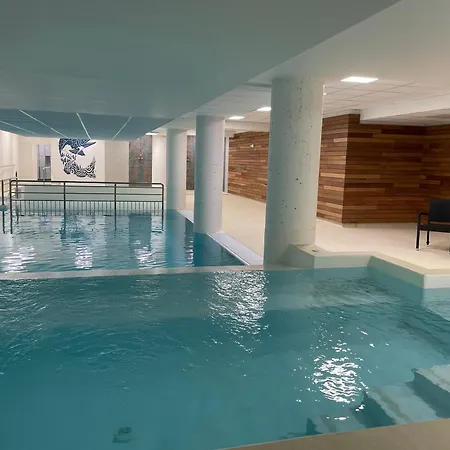 A Gourette Avec Piscine, Animaux Admis, Pour 6 Pers. - Fr-1-860-44 Lägenhet Eaux-Bonnes